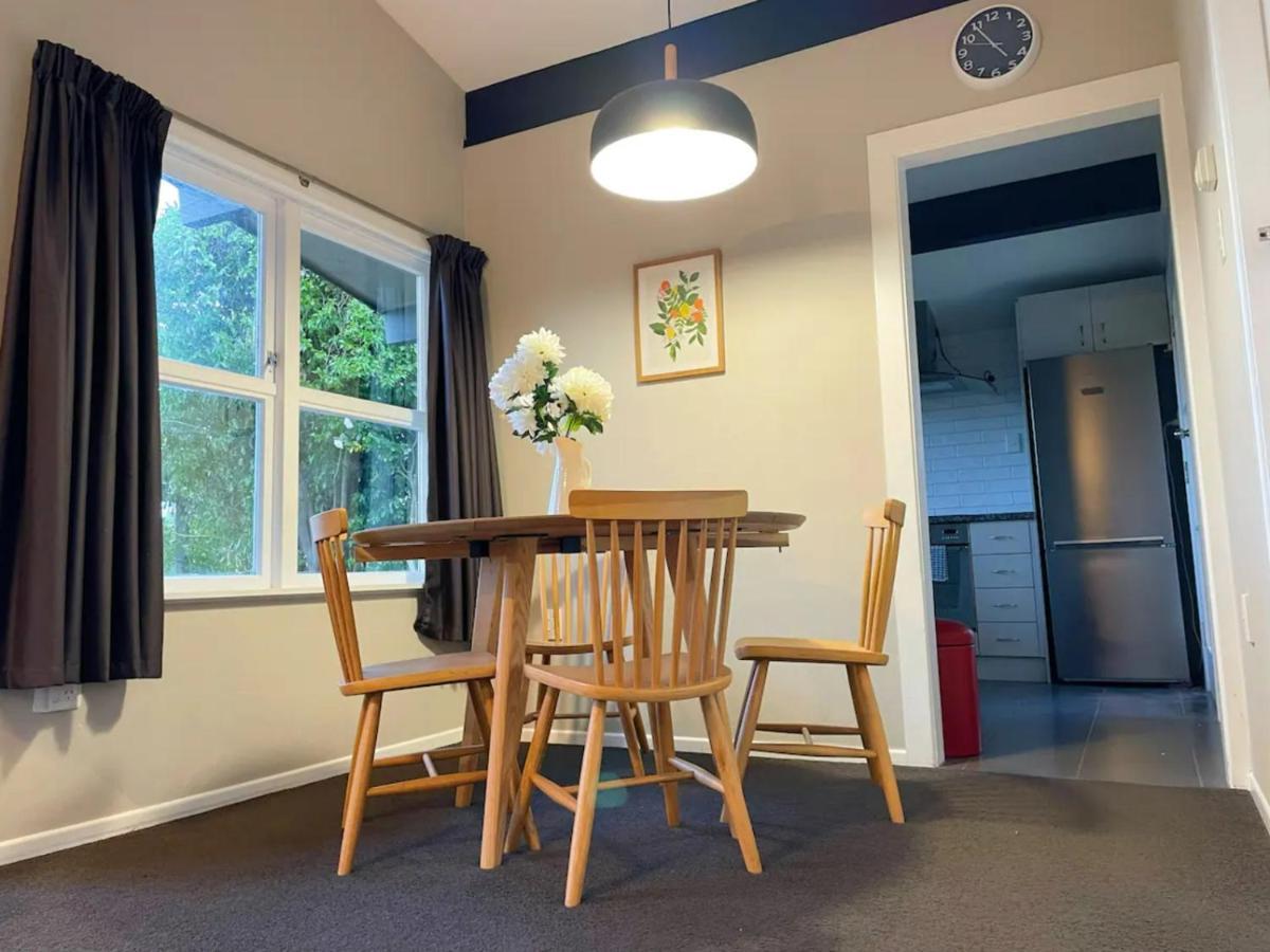 3 Bedroom Family House In Excellent Location Hamilton Exterior photo